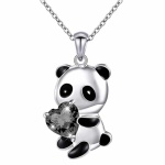 Collier enfant avec pendentif panda noir et argent avec coeur en diamant noir et chaine argenté