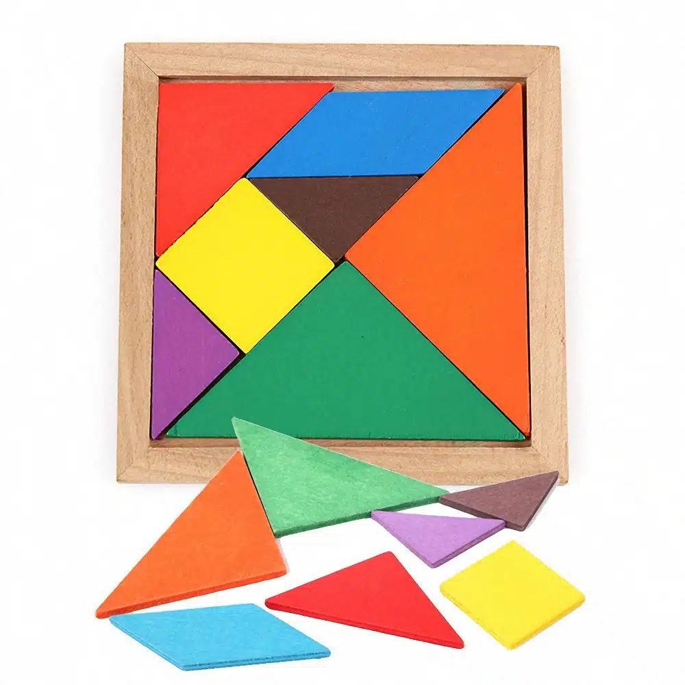 Puzzle Tangram en bois coloré avec boite en bois
