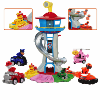 Ensemble de véhicules Pat' Patrouille avec tour de contrôle colorée et plusieurs des personnages de la série, prêts pour des missions de sauvetage.