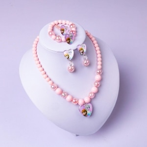 Ensemble bijoux 4 pièces motif Frozen pour filles. Bonne qualité et très tendance.