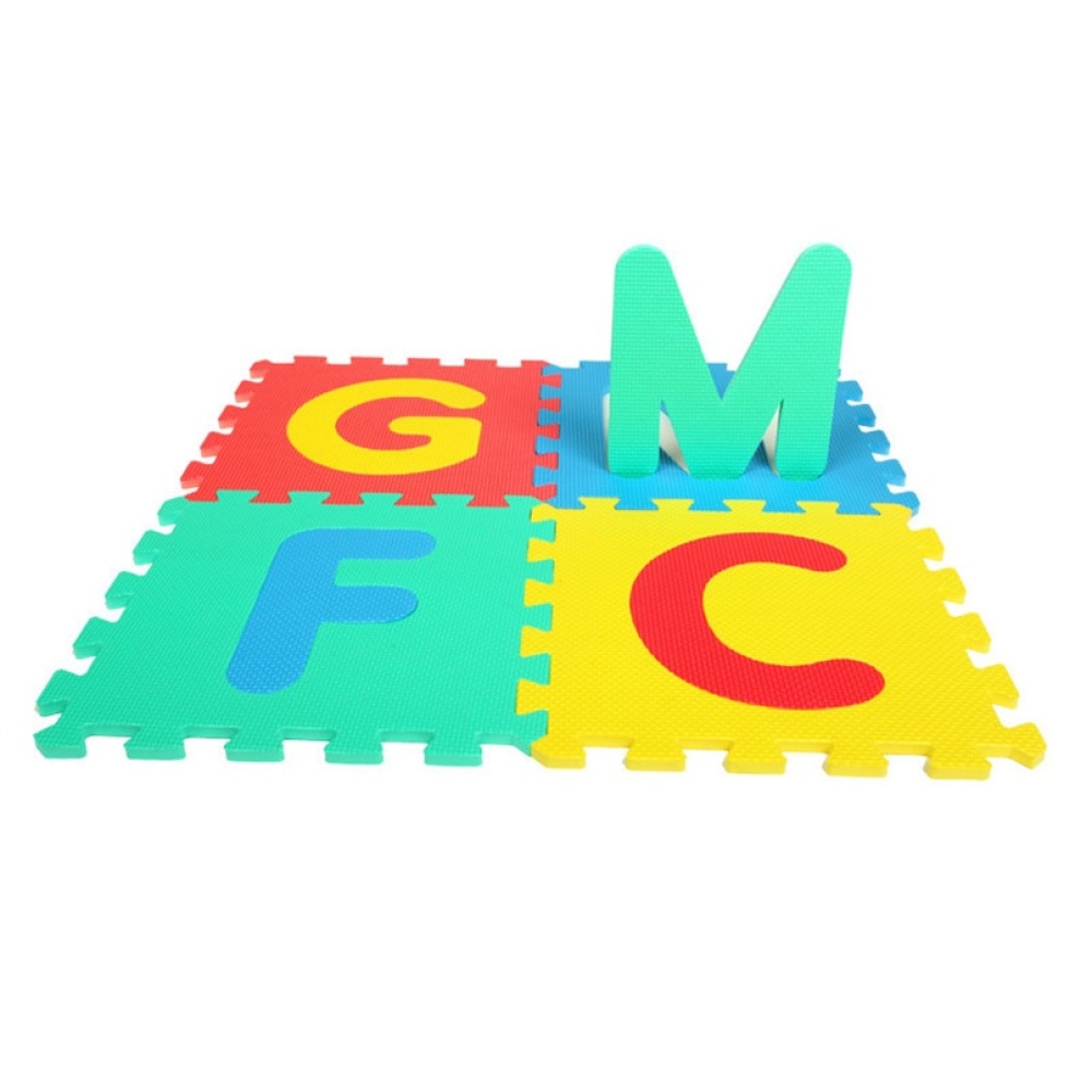 Tapis puzzle coloré avec motif lettres