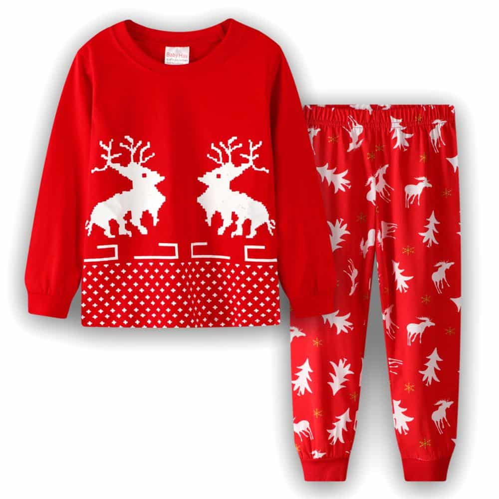 Pyjama de Noël en coton pour enfants avec un fond blanc