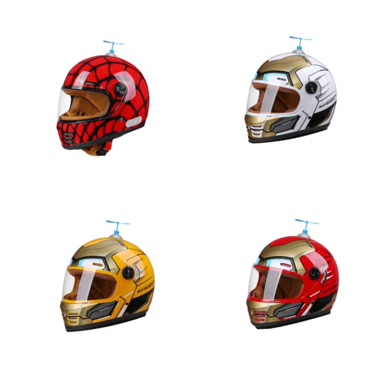 Casques moto intégraux pour enfant, inspirés de l'univers des super héros, avec des designs rappelant des personnages célèbres. Ces casques allient sécurité et style pour ravir les fans de super héros lors de leurs voyages.