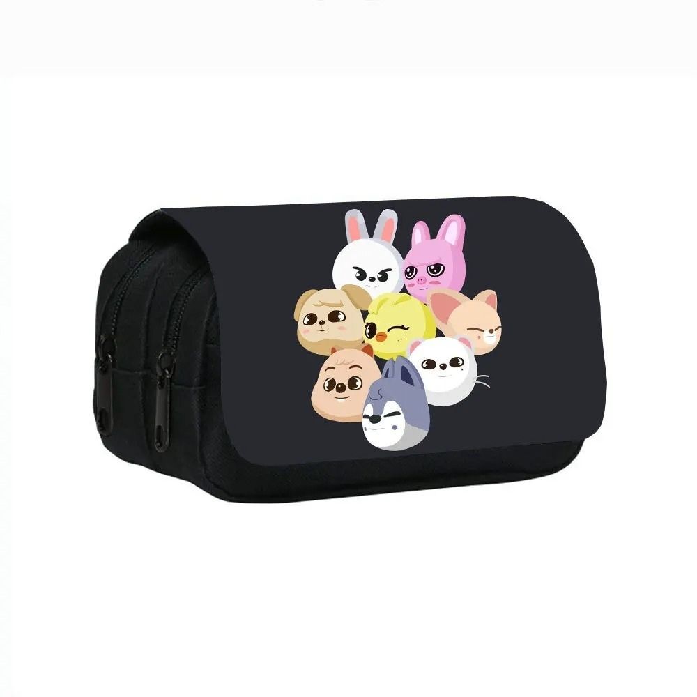 Trousse noire à motif Skzoo kawaii des Stray Kids sur fond blanc