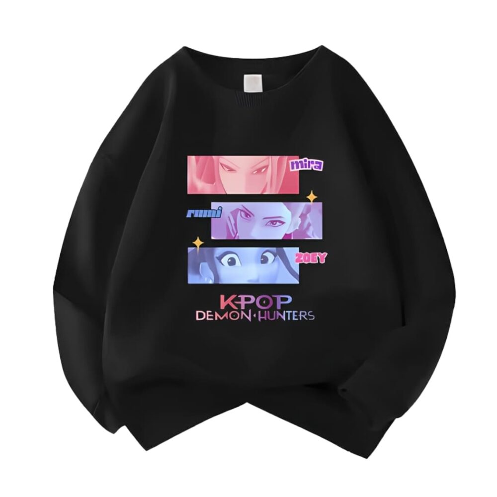 Sweat enfant K-pop Demon Hunters noir motif coloré des 3 héroïnes dans des rectangles. Sur fond blanc.